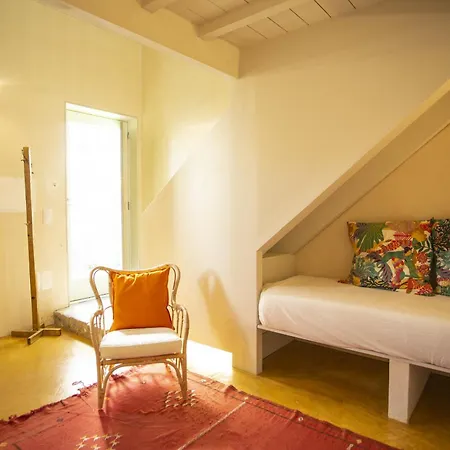 Lovely Terrace Studio