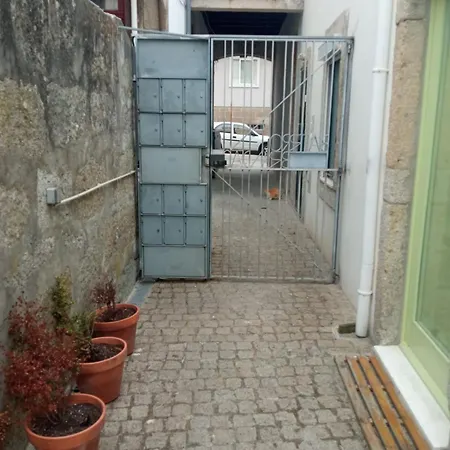 Апартаменты Lovely Terrace Studio Порту