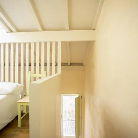 Апартаменты Lovely Terrace Studio Порту