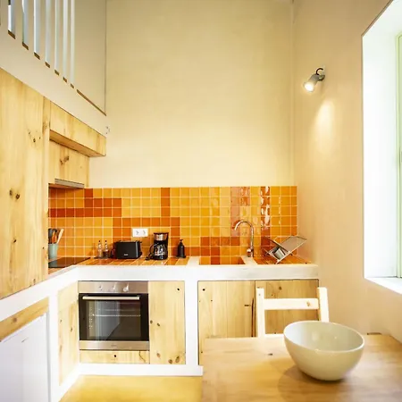 Апартаменты Lovely Terrace Studio