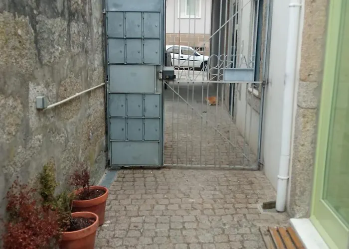 Appartamento Lovely Terrace Studio Oporto